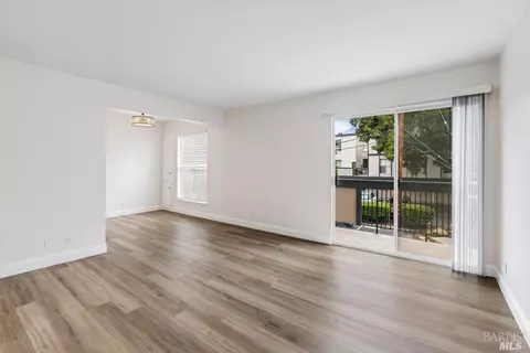 2035 Sierra Rd #1, Concord, CA 94518 photo 3