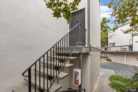 2035 Sierra Rd #1, Concord, CA 94518 photo 16