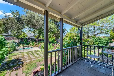 Exterior - 563 Annette Ave, Vallejo, CA 94591 photo 10 of 23