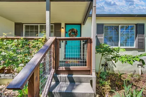Exterior - 563 Annette Ave, Vallejo, CA 94591 photo 5 of 23