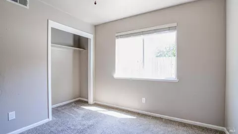 Bedroom - 642 Cougar Ct, Vacaville, CA 95688 photo 3 of 4