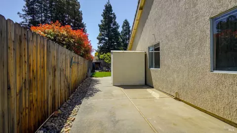 Exterior - 642 Cougar Ct, Vacaville, CA 95688 photo 17 of 17