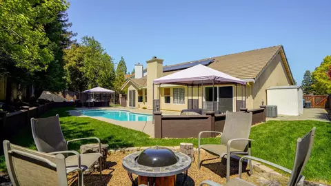 Exterior - 642 Cougar Ct, Vacaville, CA 95688 photo 12 of 17