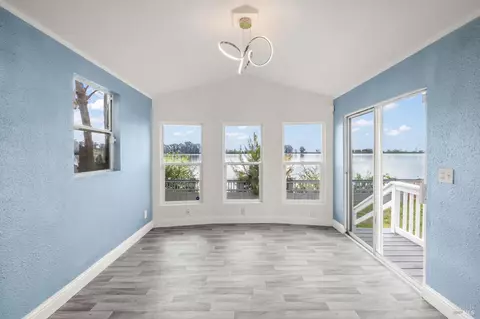 515 River Rd #39, Rio Vista, CA 94571
