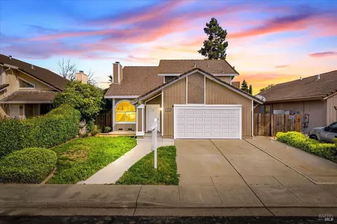 984 Wood Hollow Ct, Fairfield, CA 94533