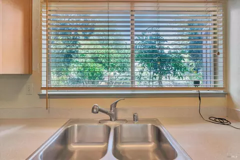 Kitchen - 8192 Sunflower Dr, Cotati, CA 94931 photo 4 of 4