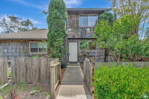 Exterior - 8192 Sunflower Dr, Cotati, CA 94931 photo 2 of 9