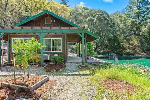 Exterior - 201 Pine Ridge Rd, Ukiah, CA 95482 photo 7 of 27