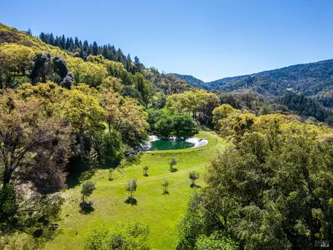 View/Area - 201 Pine Ridge Rd, Ukiah, CA 95482 photo 6 of 16
