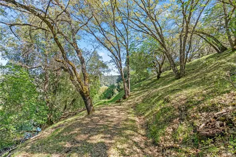 Exterior - 201 Pine Ridge Rd, Ukiah, CA 95482 photo 26 of 27