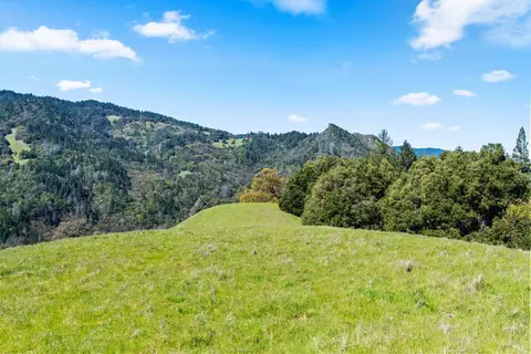 View/Area - 201 Pine Ridge Rd, Ukiah, CA 95482 photo 4 of 16