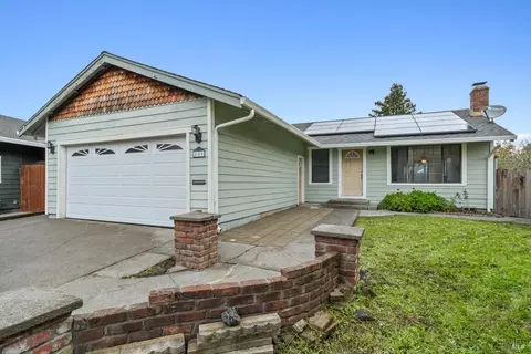 509 Lanyard Ct W, Rohnert Park, CA 94928