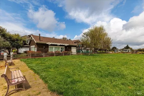 Exterior - 7941 Scriver Ct, Cotati, CA 94931 photo 7 of 9
