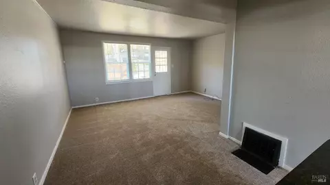 209 Rodgers St, Vallejo, CA 94590 photo 6