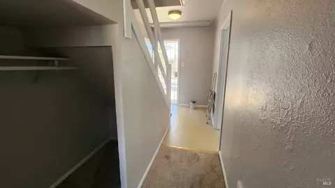 209 Rodgers St, Vallejo, CA 94590 photo 9