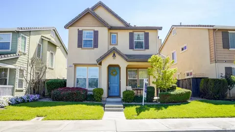 1355 Valley Glen Dr, Dixon, CA 95620