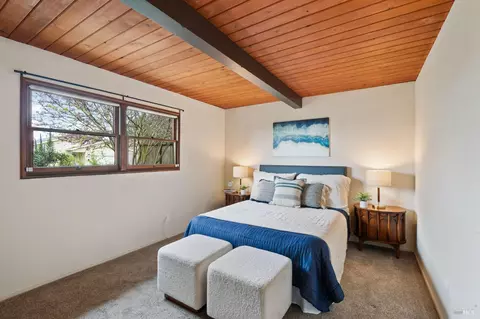 Bedroom - 433 Carter St, Vallejo, CA 94590 photo 1 of 5