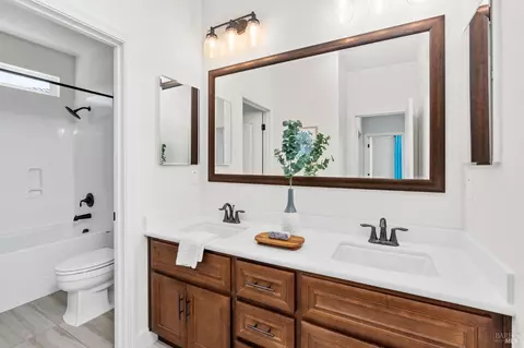 Bath - 8743 Aquamarine Dr, Vallejo, CA 94591 photo 3 of 6