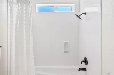 Bath - 8743 Aquamarine Dr, Vallejo, CA 94591 photo 4 of 6