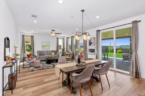 Dining - 8743 Aquamarine Dr, Vallejo, CA 94591 photo 1 of 2