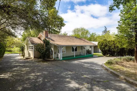8211 Occidental Rd, Sebastopol, CA 95472