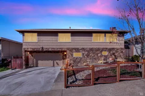 301 Palo Verde Way, Vallejo, CA 94589