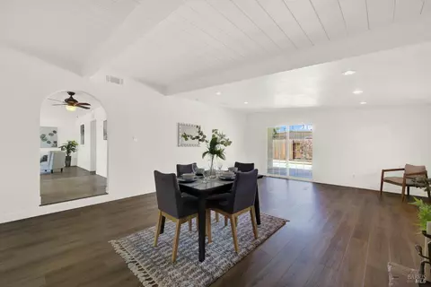 Dining - 236 Madrone St, Vacaville, CA 95688 photo 3 of 4