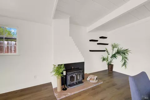 Living - 236 Madrone St, Vacaville, CA 95688 photo 5 of 5