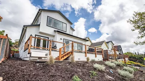 3721 Cross Creek Rd, Santa Rosa, CA 95403