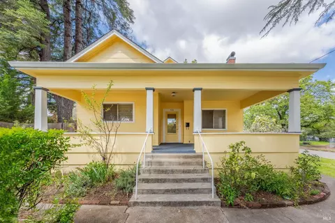 400 W Clay St, Ukiah, CA 95482