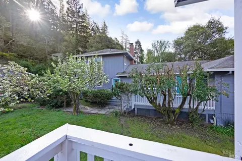 17408 River Ln, Guerneville, CA 95446