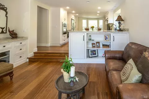 9639 Lakewood Dr, Windsor, CA 95492 photo 13