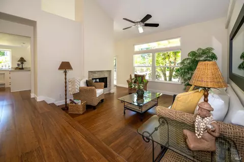 9639 Lakewood Dr, Windsor, CA 95492 photo 7