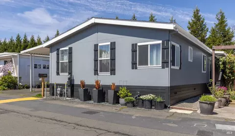 6750 Evergreen Ave #17, Sebastopol, CA 95472