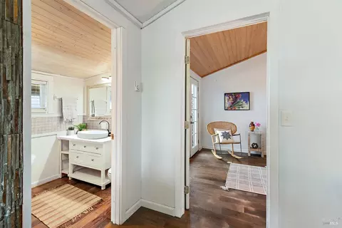 Bedroom - 1310 Windy Ln, Bodega Bay, CA 94923 photo 3 of 6