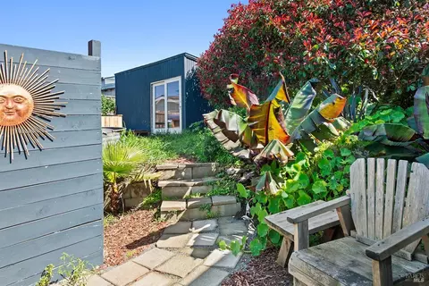 Exterior - 1310 Windy Ln, Bodega Bay, CA 94923 photo 4 of 6