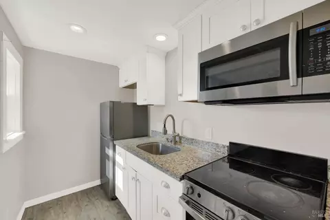 231 231 12 Illinois St, Vallejo, CA 94590 photo 9