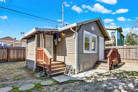 231 231 12 Illinois St, Vallejo, CA 94590 photo 8