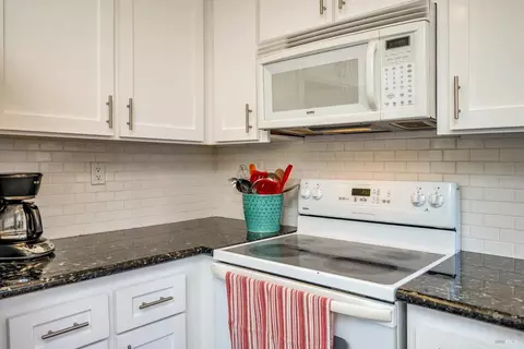Kitchen - 2779 Perch Dr, Napa, CA 94558 photo 3 of 3