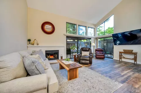 Living - 2779 Perch Dr, Napa, CA 94558 photo 3 of 6