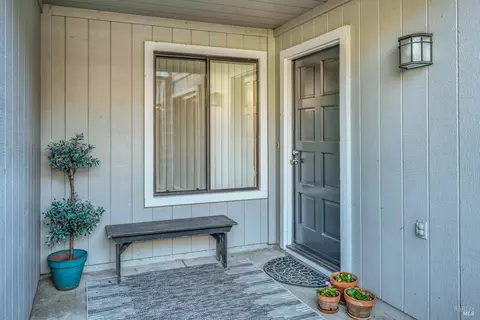 Exterior - 2779 Perch Dr, Napa, CA 94558 photo 9 of 13