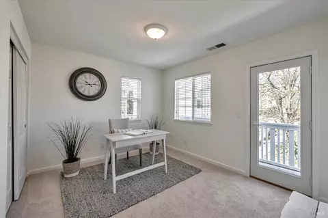 Bedroom - 1908 Belgrave Dr, Petaluma, CA 94954 photo 1 of 6