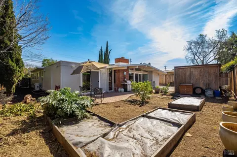 Exterior - 4070 Wilson Ln, Concord, CA 94521 photo 14 of 22