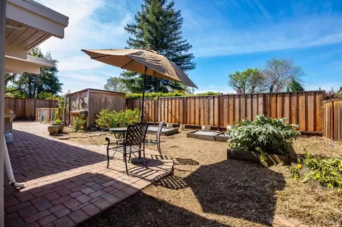 Exterior - 4070 Wilson Ln, Concord, CA 94521 photo 16 of 22
