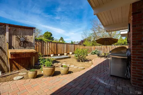Exterior - 4070 Wilson Ln, Concord, CA 94521 photo 15 of 22