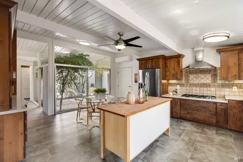 Kitchen - 4070 Wilson Ln, Concord, CA 94521 photo 3 of 7