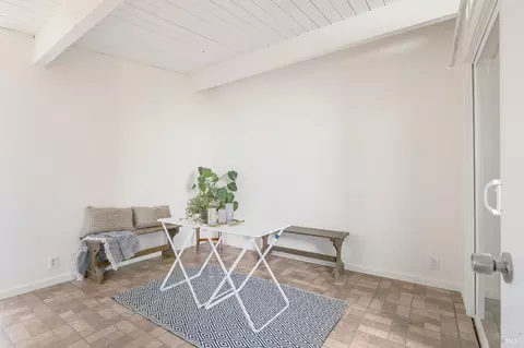 Dining - 4070 Wilson Ln, Concord, CA 94521 photo 7 of 8