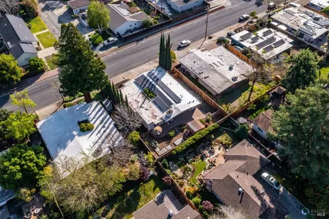 View/Area - 4070 Wilson Ln, Concord, CA 94521 photo 5 of 13