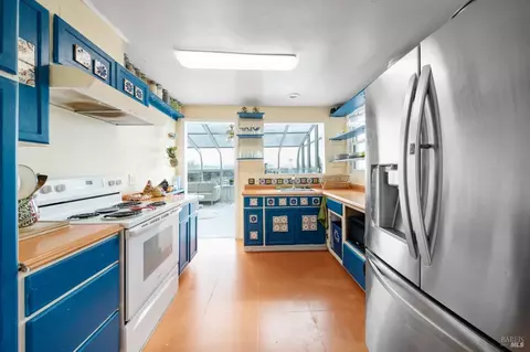 Kitchen - 32 Frey Pl, Vallejo, CA 94590 photo 1 of 2