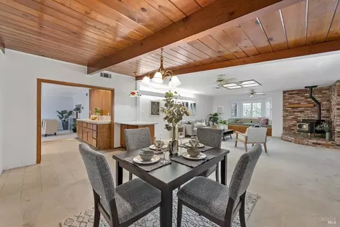 Dining - 208 Grape St, Vacaville, CA 95688 photo 2 of 2